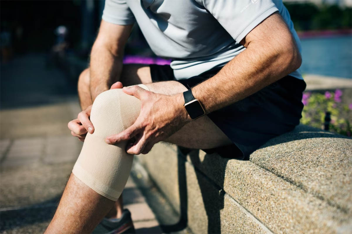 Symptoms of Knee Cap Pain